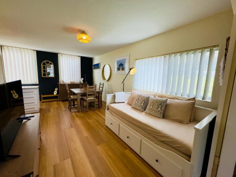 FORR64 - Cosy East Perth Retreat - Accommodation Rockhampton 0