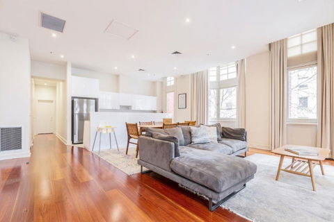 Fabulous Collins Street Luxury 2 BR Apartment - Accommodation Rockhampton 4