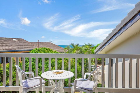 Galleries 3 Peregian Esplanade - Accommodation Rockhampton 0