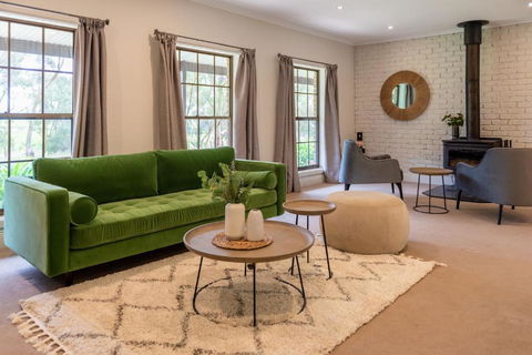 Furche Barossa 5 Bedroom Holiday House - Accommodation Rockhampton 0