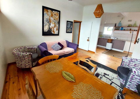 Front Apartment At The Cottage- 2 Bedrooms - Geneva In Kyogle - Accommodation Rockhampton 2