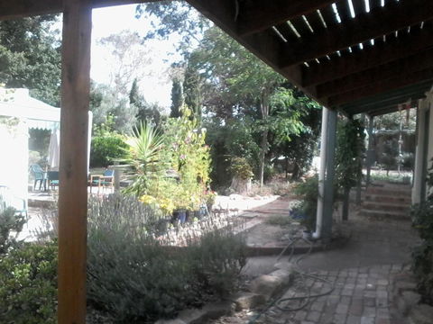 Friends In Harcourt North - Accommodation Rockhampton 0