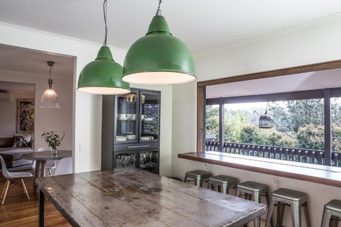Furmston House & Studio - Accommodation Rockhampton 2