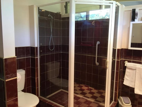 Gasworks B&B Cottages - Accommodation Rockhampton 3
