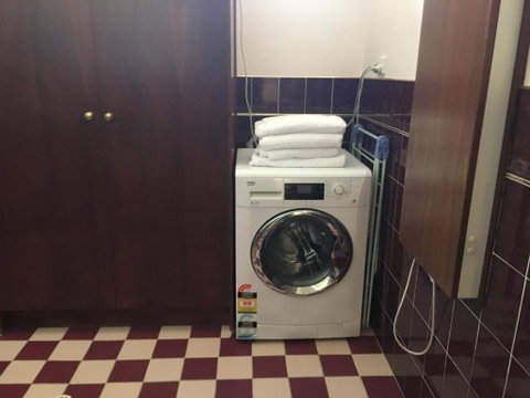 Gasworks B&B Cottages - Accommodation Rockhampton 4