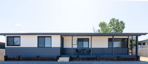 Gimlet House - Accommodation Rockhampton 0