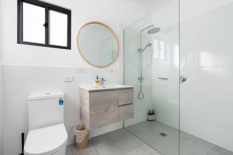 Glenowrie Cottage - 2 King Beds - Close To Cadia - Accommodation Rockhampton 4