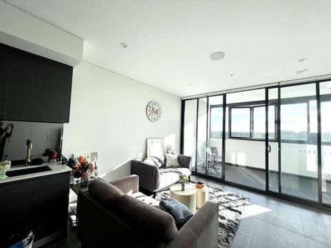 GREEN Skyline View2BR Close To Easter Show - Accommodation Rockhampton 4