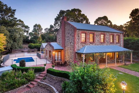 Hahndorf Luxury Retreat 5 Bedrooms For 12 Guests - Accommodation Rockhampton 0