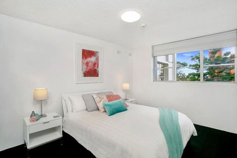 HARIS - Modern 2BR Apartment With Views - Accommodation Rockhampton 2