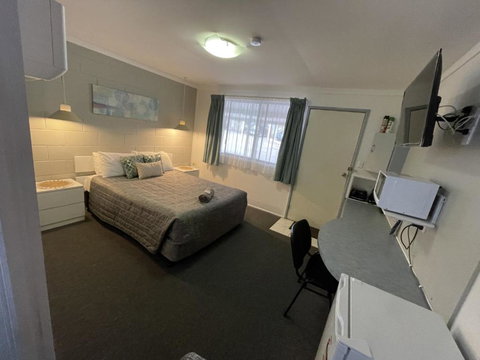 Hatton Vale Motel - Accommodation Rockhampton 2