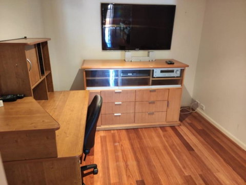 Ground Level 2BR 2BA Apartment W Courtyard - Accommodation Rockhampton 2