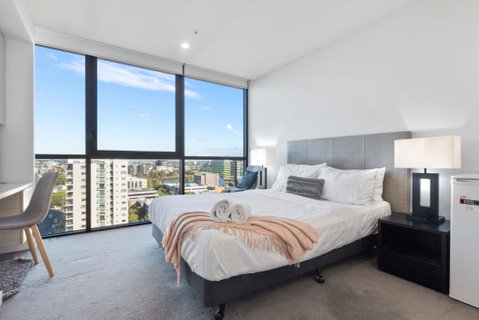 Hearty Milton Apartments - Accommodation Rockhampton 0