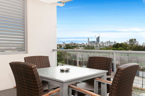 Hotel Chino - Accommodation Rockhampton 2