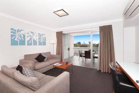 Hotel Chino - Accommodation Rockhampton 3