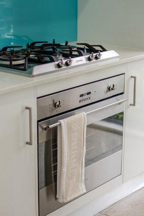 Home In Christies Beach - Accommodation Rockhampton 3