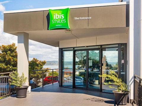 Ibis Styles The Entrance - Accommodation Rockhampton 2