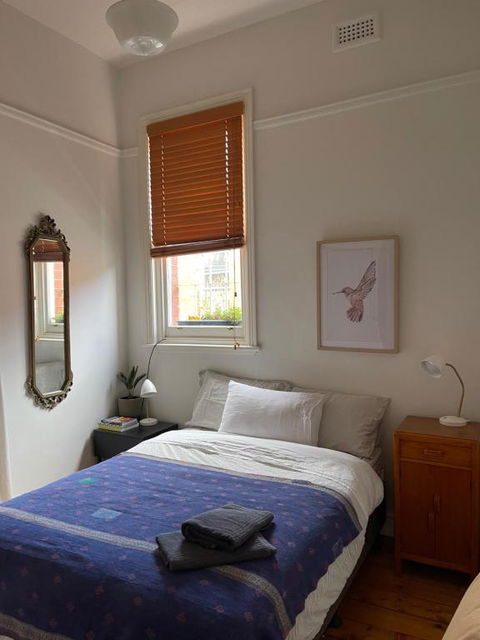 Iconic Lygon Street Home - Accommodation Rockhampton 3