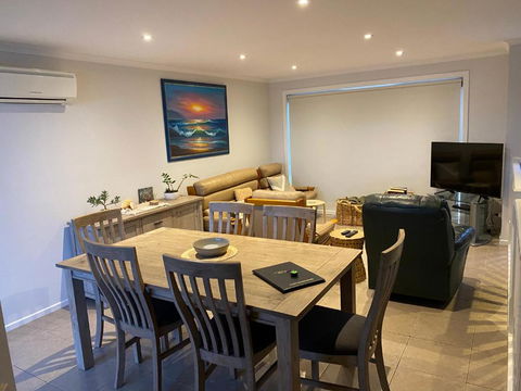 Inverloch Cabins & Apartments - Accommodation Rockhampton 3