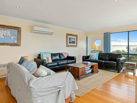 Adnajur - Accommodation Rockhampton 2