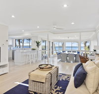 Adrift Retreat - St Georges Basin Waterfront Home - Accommodation Rockhampton