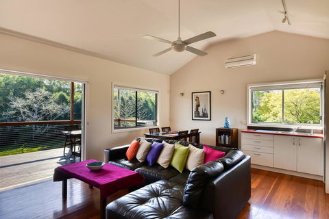 Afterglow Cottages - Accommodation Rockhampton 1