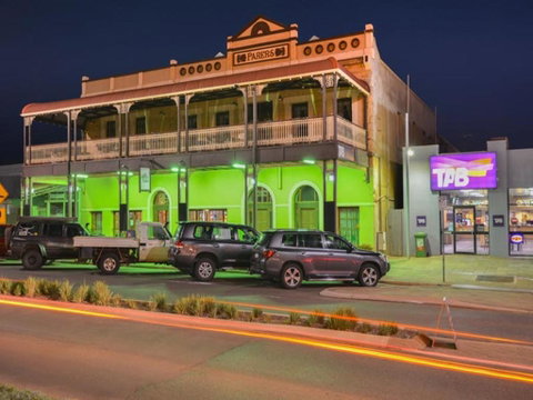 Albion Hotel - Accommodation Rockhampton 1