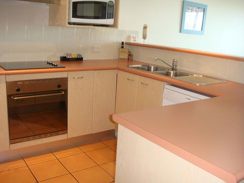 Alex Seaside Resort - Accommodation Rockhampton 1