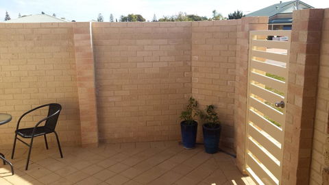 Alexander Drive B & B - Accommodation Rockhampton 3