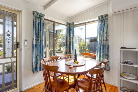 All Decked Out - Accommodation Rockhampton 2