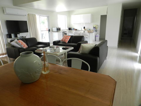 Almas Cottage - Accommodation Rockhampton 0