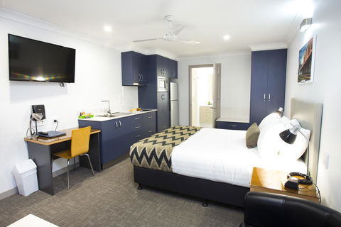 Altitude Motel Apartments - Accommodation Rockhampton 3