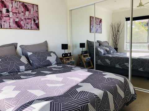 Amazing Apartment Ocean Views And Hot Tub On Balcony - Coolangatta - Accommodation Rockhampton 1