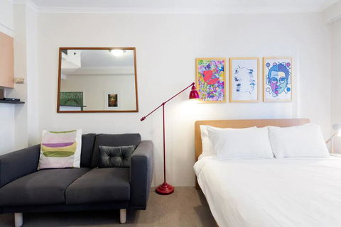 Amazing Studio With Pool In Central Sydney - Accommodation Rockhampton 0