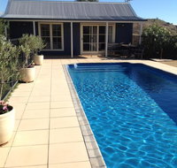 Amazing Views Pet Friendly Bed and Breakfast - Accommodation Rockhampton