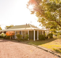 Among the Vines - Accommodation Rockhampton