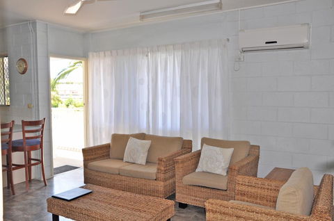 Angelwaters - Accommodation Rockhampton 3