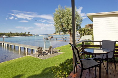 Anglesea Lodge - Accommodation Rockhampton 2