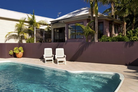 Anglesea Lodge - Accommodation Rockhampton 3