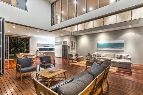 Angourie Beach House @ Corporate Boardies - Accommodation Rockhampton 2