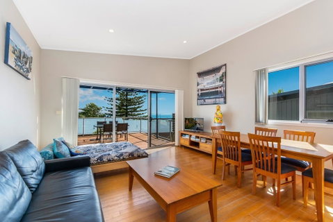 Angourie Blue Unit 2 - Accommodation Rockhampton 3