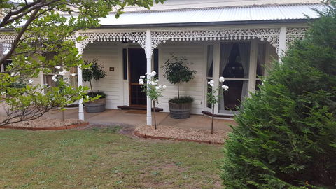 Annadale House - Accommodation Rockhampton 0