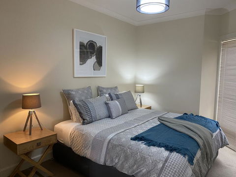 Apartment On Lake Terrace - Accommodation Rockhampton 0