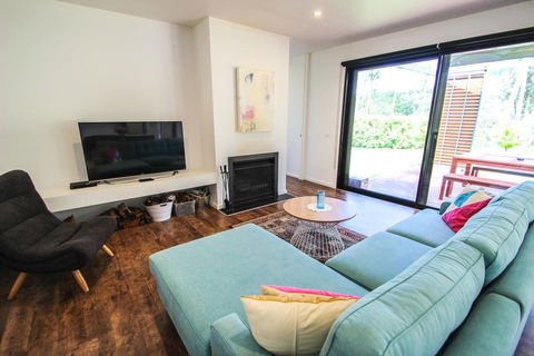 Apex House - Accommodation Rockhampton 3