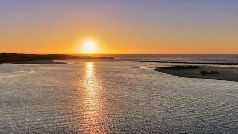 API Pelican Beach Front Apartments Kalbarri - Accommodation Rockhampton 0