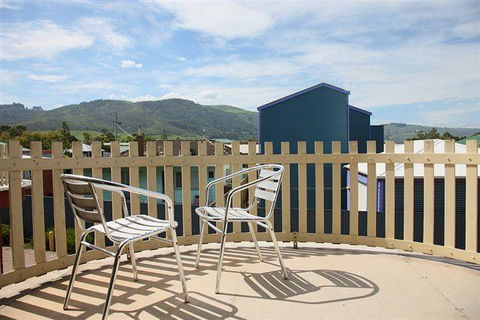 Apollo Bay Backpackers Lodge - Accommodation Rockhampton 0