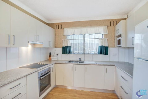 Apollo Unit 12 - Accommodation Rockhampton 3
