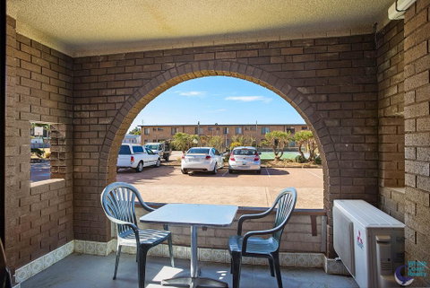 Apollo Unit 12 - Accommodation Rockhampton 0