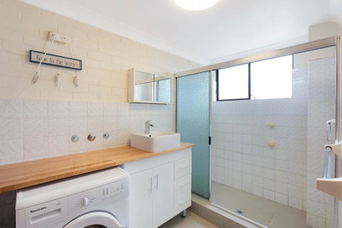 Apollo Unit 17 - Accommodation Rockhampton 1