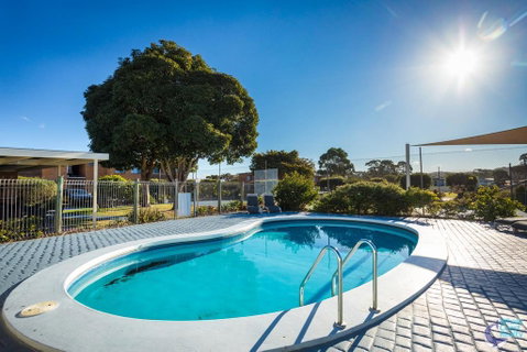 Apollo Unit 30 - Accommodation Rockhampton 2